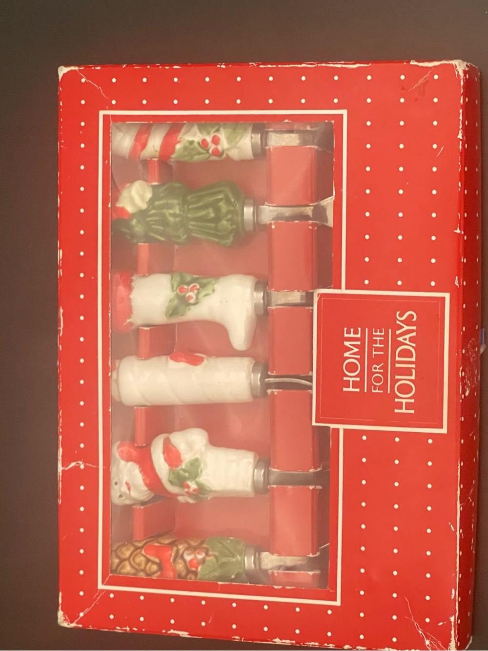 Home for the Holidays Red and Green Ceramic Tap Handle Set